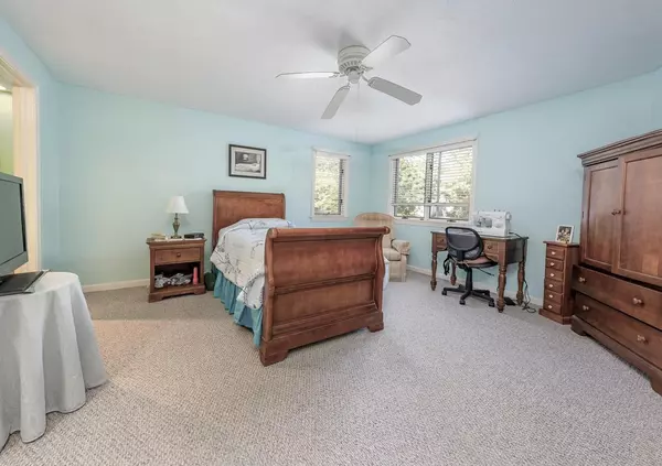 Mashpee, MA 02649,9 Pacific Avenue