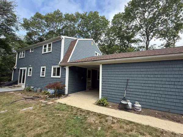 Centerville, MA 02632,191 Stoney Cliff Road