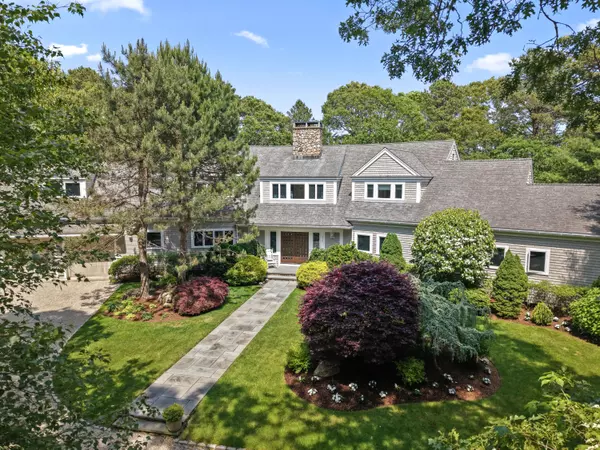 476 Baxter Neck Road, Marstons Mills, MA 02648