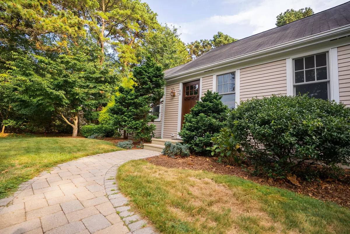 West Yarmouth, MA 02673,68 Lumberjack Trail
