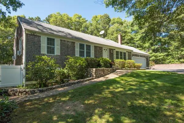 Osterville, MA 02655,35 Sharon Circle