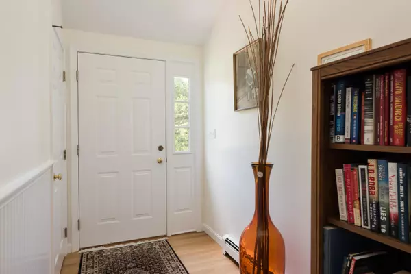 East Falmouth, MA 02536,72 Trumbull Road