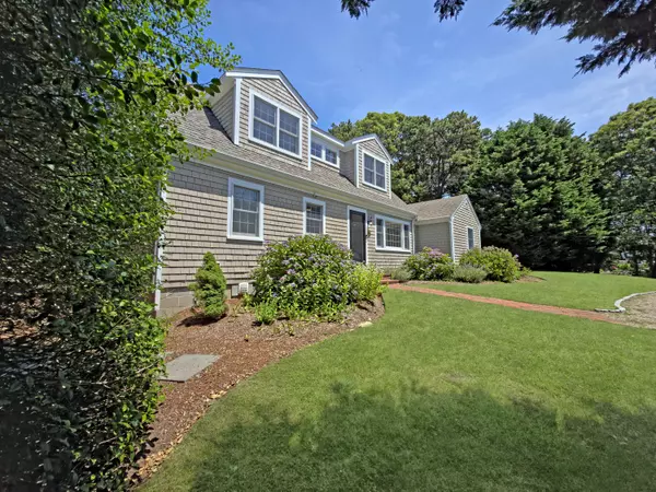 Chatham, MA 02633,55 Meadowview Road