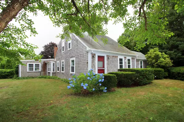 Brewster, MA 02631,958 Long Pond Road