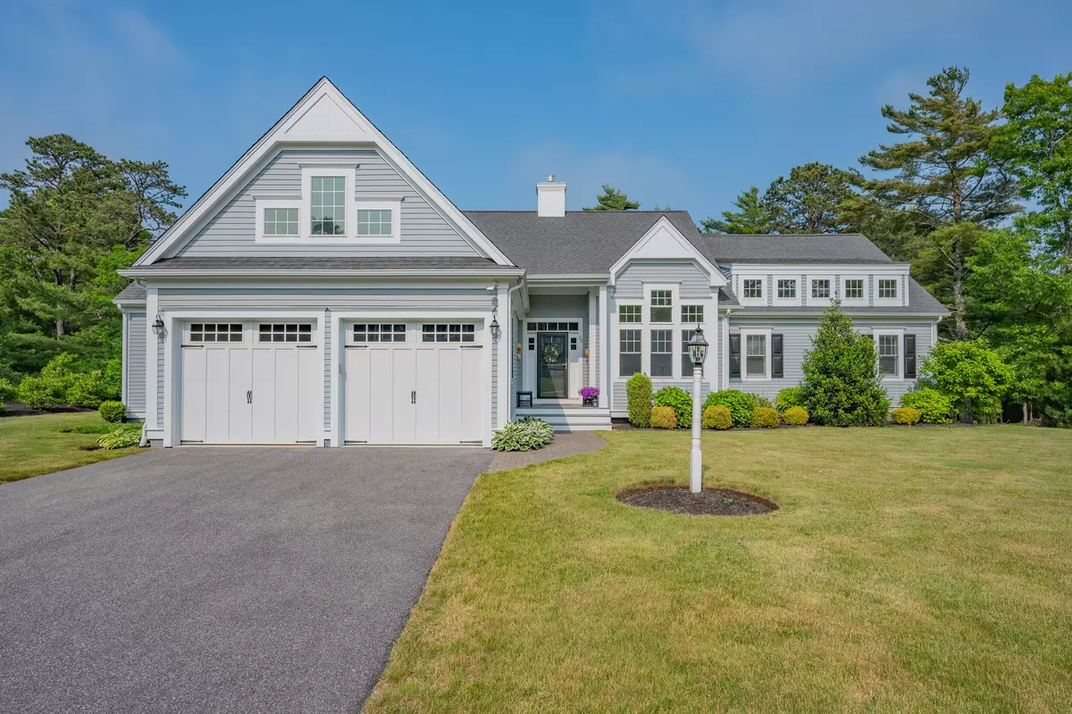 Mashpee, MA 02649,22 Camden Lane