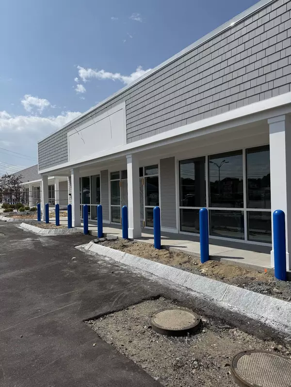 Barnstable, MA 02630,378B Barnstable Road