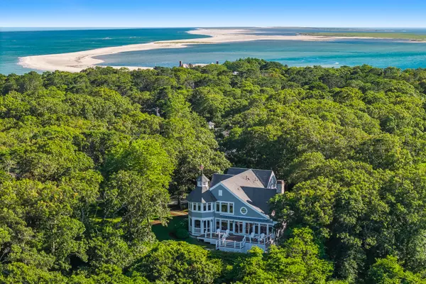 Chatham, MA 02633,80 Tisquantum Road