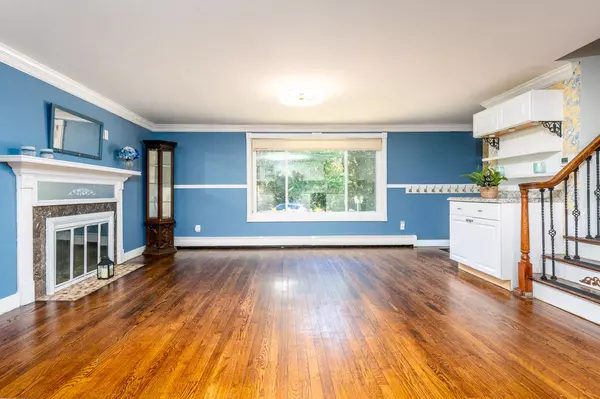 South Yarmouth, MA 02664,38 Autumn Drive