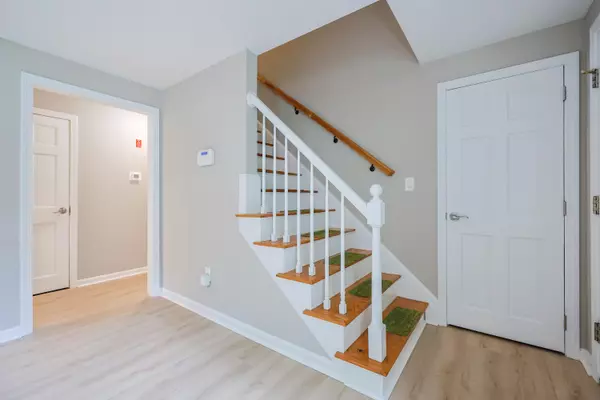 Dennis Port, MA 02639,537 Depot Street