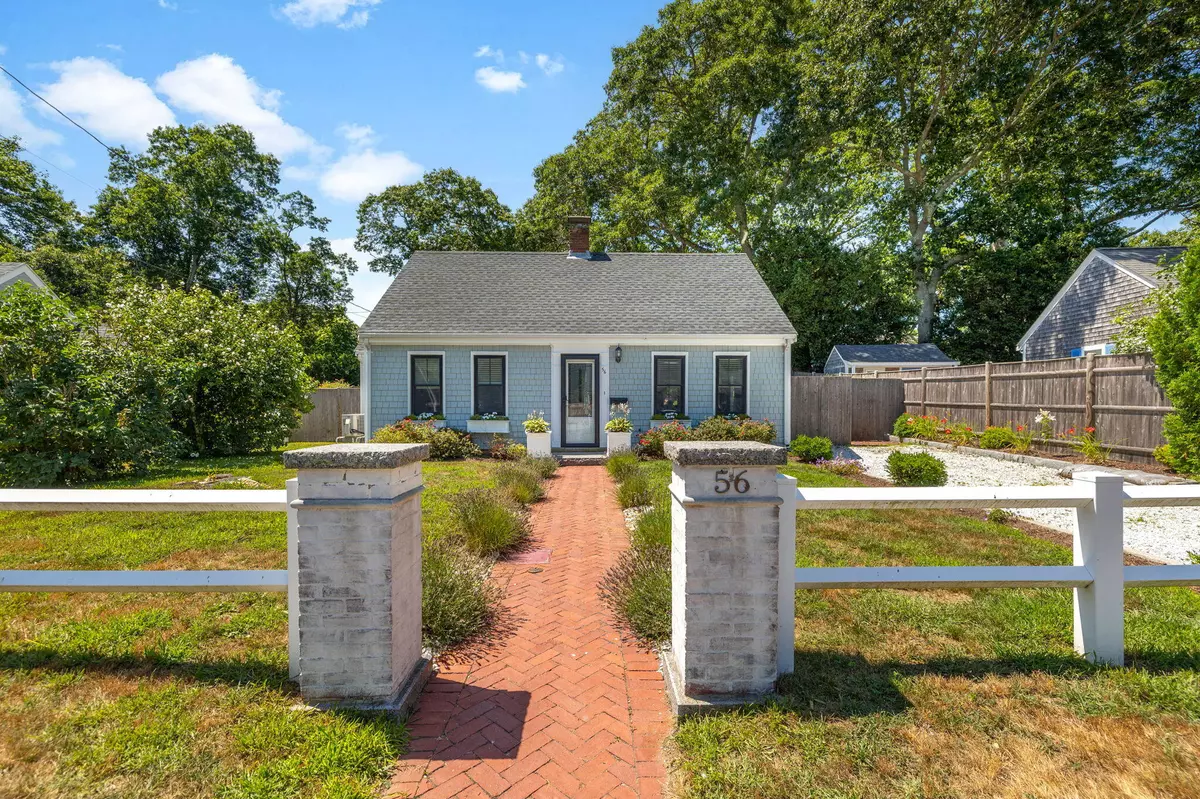 Falmouth, MA 02540,56 Amvets Avenue