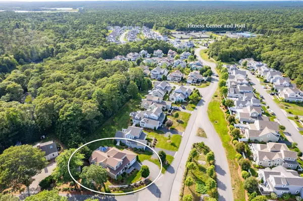 Mashpee, MA 02649,10 Cross Road