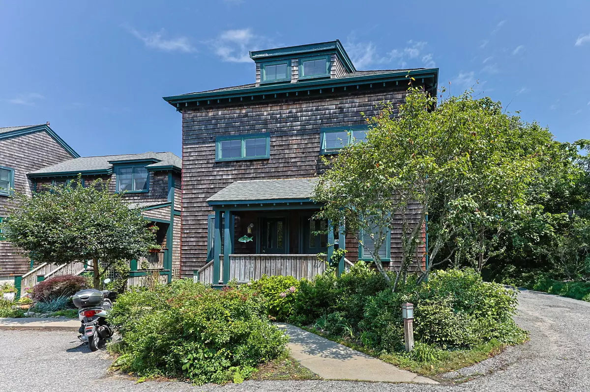 Provincetown, MA 02657,3 Meadow Road #Unit 2