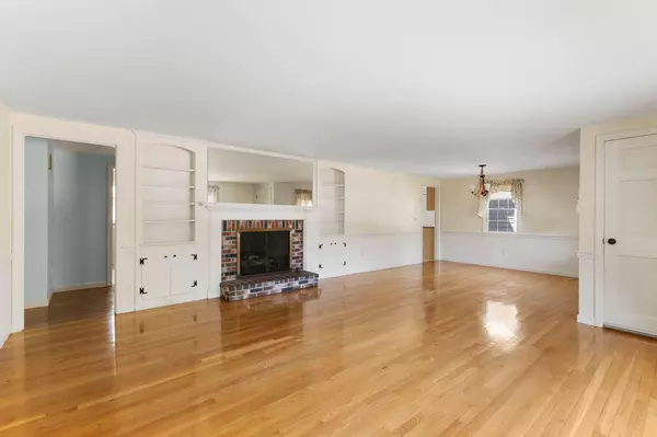 South Yarmouth, MA 02664,57 Astor Way
