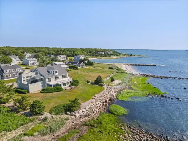 7 Anawan Road,  Mattapoisett,  MA 02739