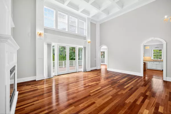 Mashpee, MA 02649,24 Pleasant Park Drive
