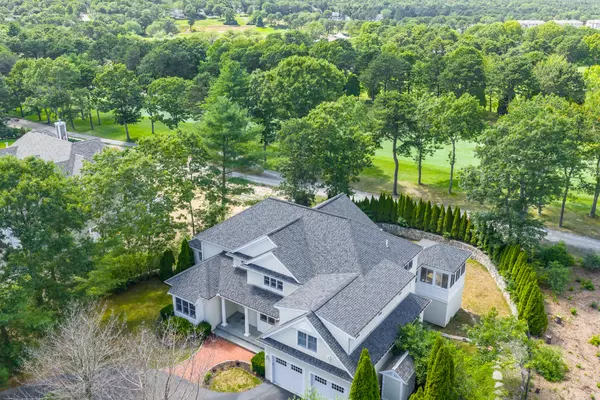 Mashpee, MA 02649,24 Pleasant Park Drive