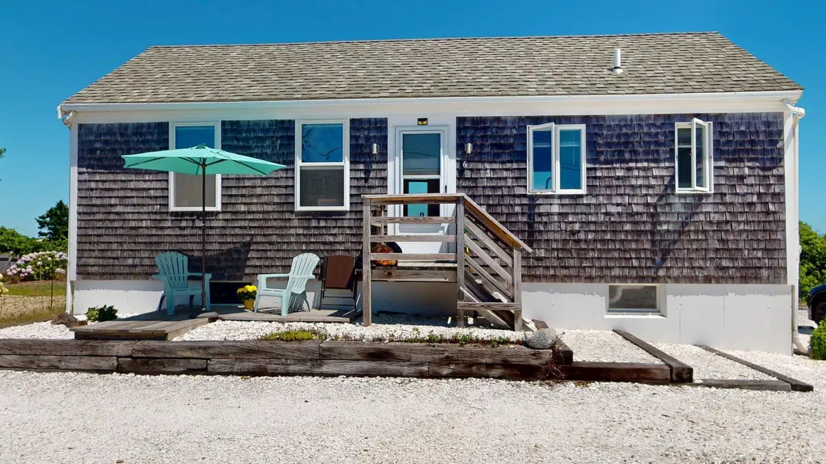Truro, MA 02666,525 Shore Road #6