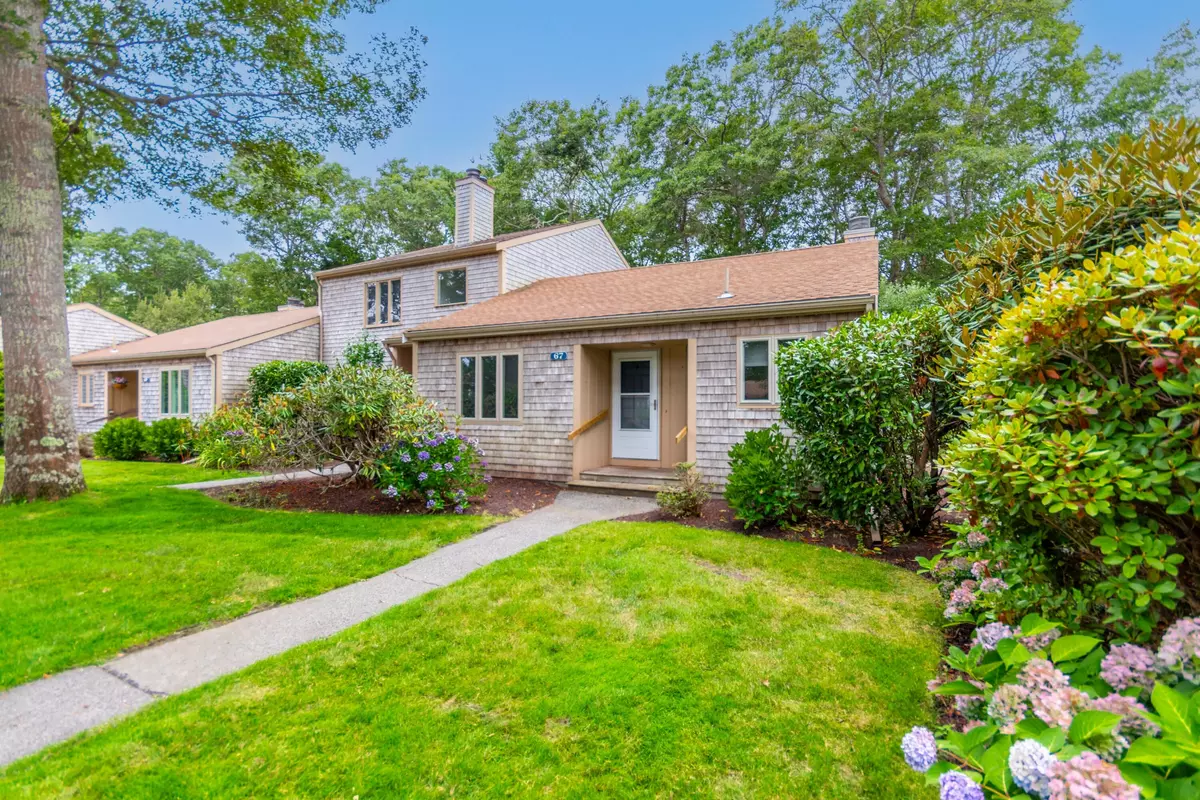 East Falmouth, MA 02536,67 Woodland Trail
