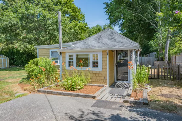 Marstons Mills, MA 02648,100 River Road
