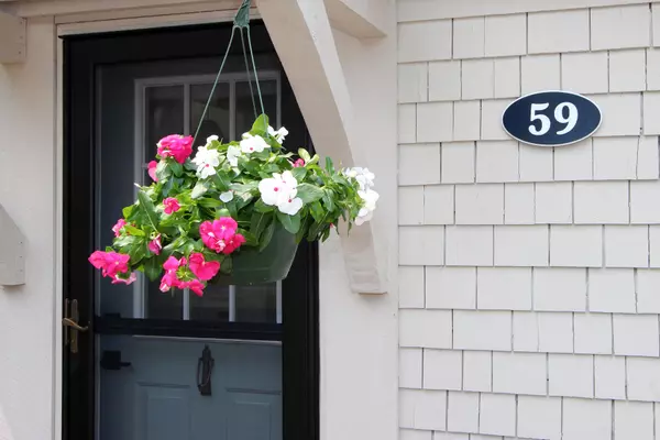 Mashpee, MA 02649,59 Mashie Circle