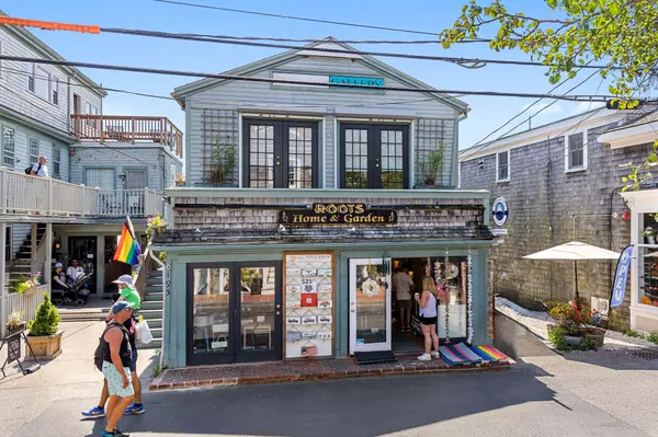 193 Commercial Street, Provincetown, MA 02657