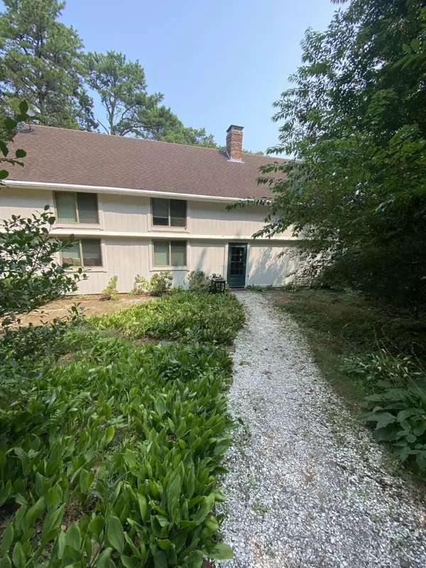 50 Pheasant Way #A&B, Centerville, MA 02632