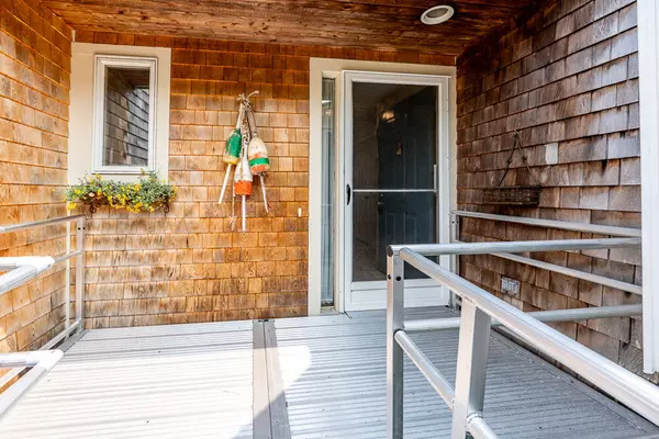 Yarmouth Port, MA 02675,38 Kates Path Path