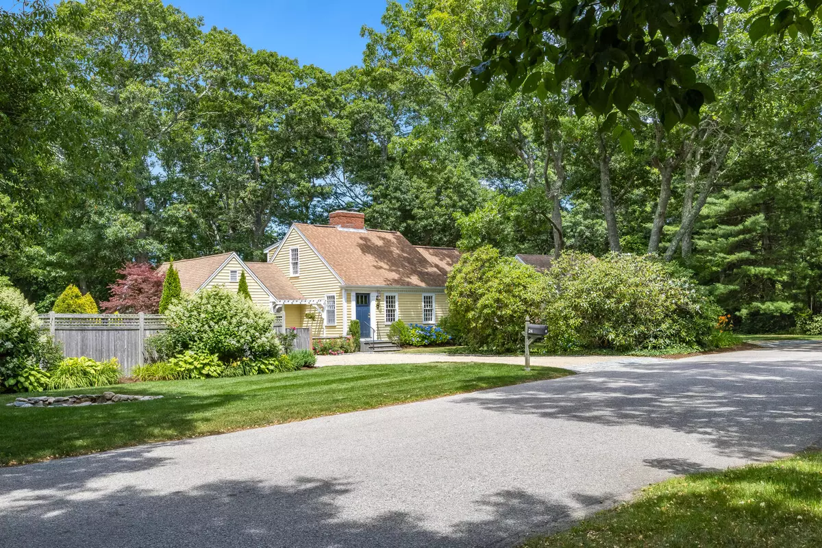Falmouth, MA 02540,24 North Hill Drive
