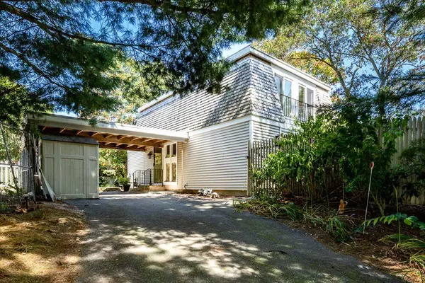 6 Santuit Pond Road, Mashpee, MA 02649