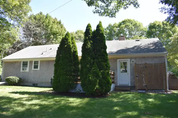 South Dennis, MA 02660,6 Hawthorn Street