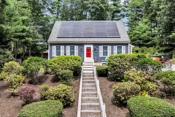 East Falmouth, MA 02536,29 Happy Hollow Road