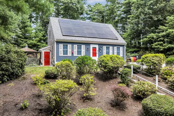 East Falmouth, MA 02536,29 Happy Hollow Road