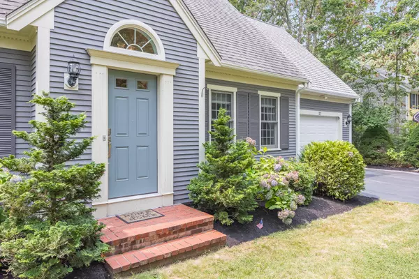 Forestdale, MA 02644,27 Dogwood Drive