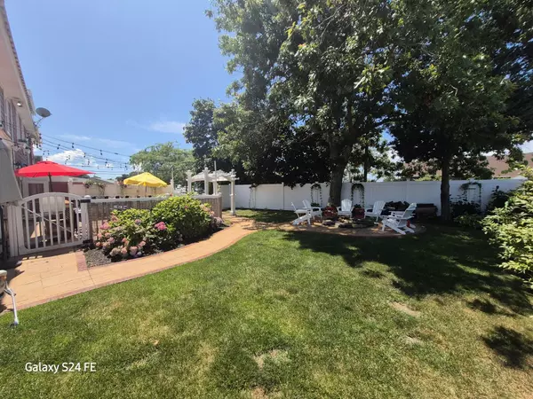 Buzzards Bay, MA 02532,0 Main St