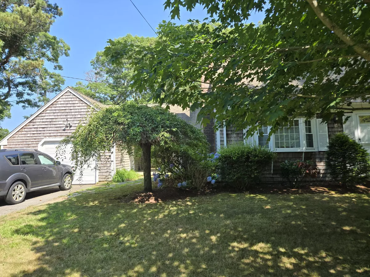 Hyannis, MA 02601,270 Old Strawberry Hill Road