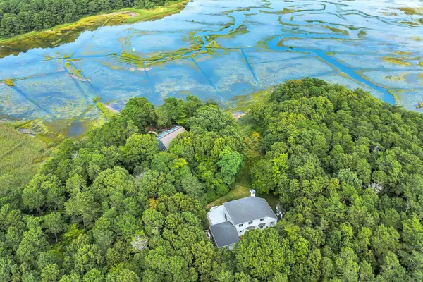 21 Great Island Road, East Sandwich, MA 02537