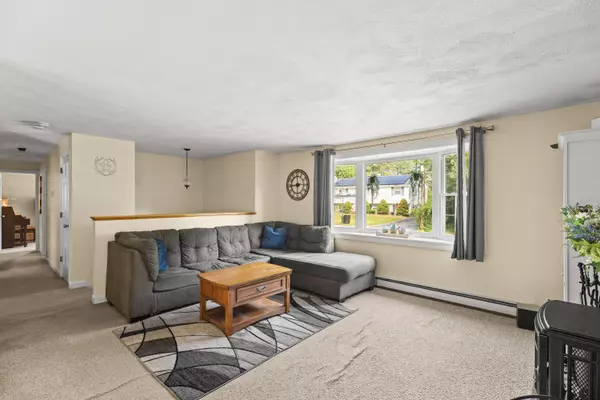 East Falmouth, MA 02536,63 Tanglewood Drive