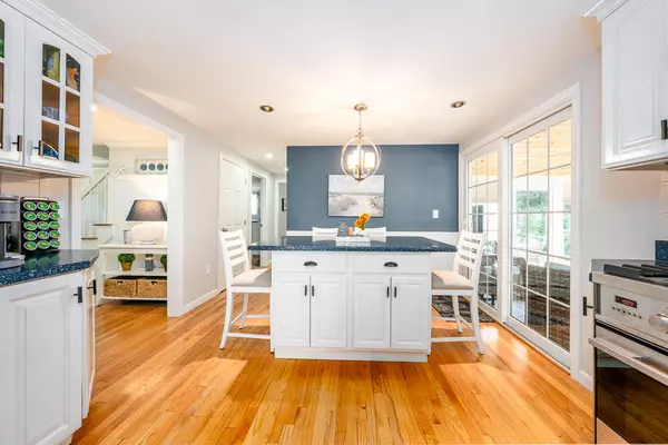 South Yarmouth, MA 02664,37 Winsome Road