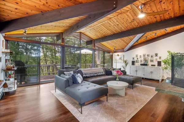 80 Woodlot Road, Wellfleet, MA 02667