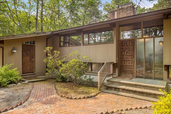 80 Woodlot Road, Wellfleet, MA 02667