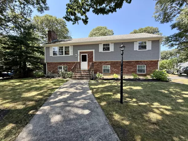 20 Trumet Road, West Harwich, MA 02671
