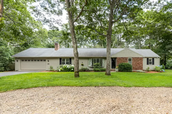 Centerville, MA 02632,25 Naushon Circle