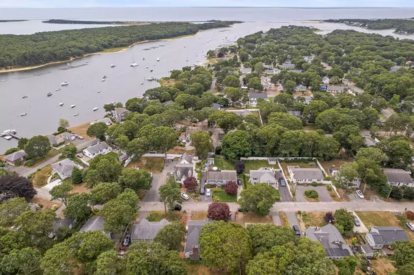 64 Ellsworth Drive, East Falmouth, MA 02536