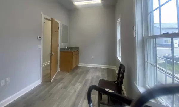 Osterville, MA 02655,1336 Main Street