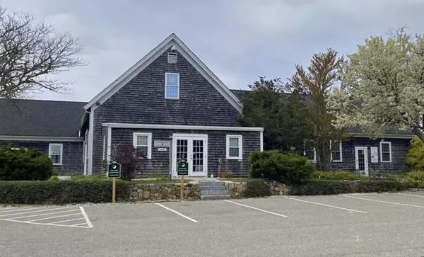 Osterville, MA 02655,1336 Main Street