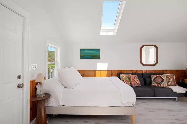 Provincetown, MA 02657,21 Dewey Avenue #U3
