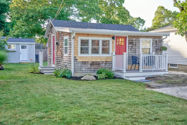 Wareham, MA 02571,5 Gardonia Street