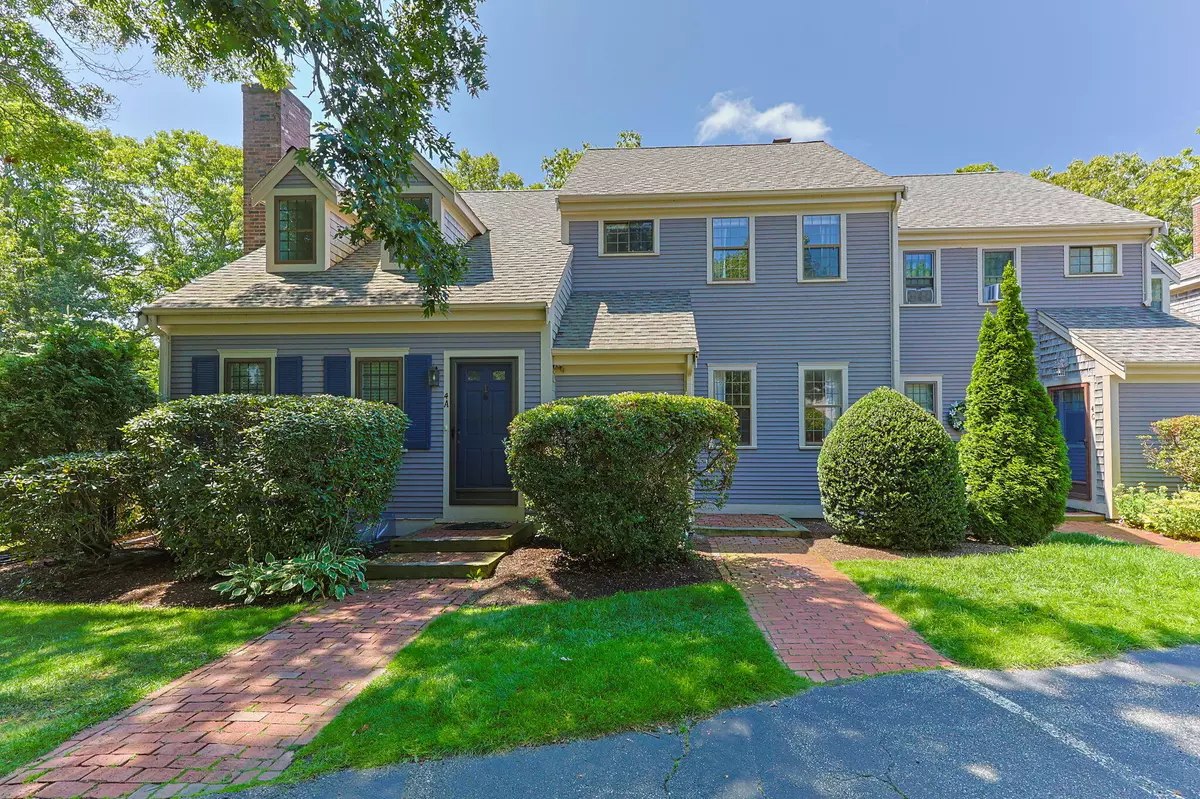 Centerville, MA 02632,1160 Phinney's Lane #B BLDG 4