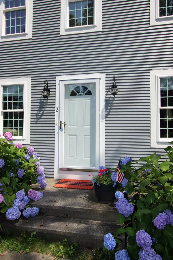 Monument Beach, MA 02553,2 Sanford Street