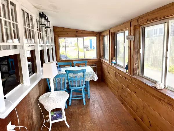 Dennis Port, MA 02639,217 Old Wharf #64